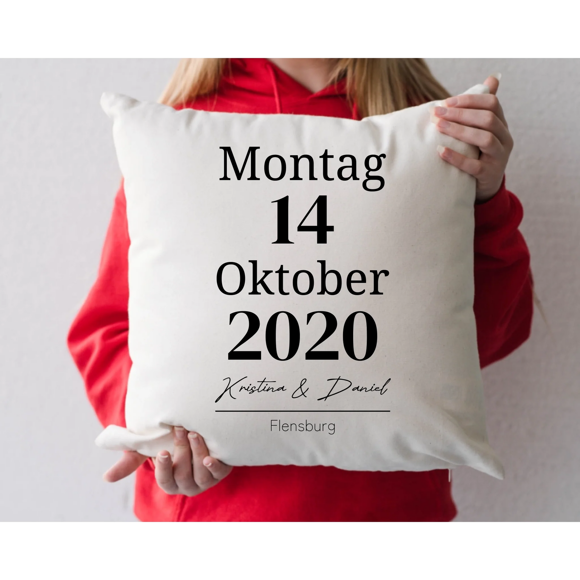 Kissen 1080 x 1080 Mockup2