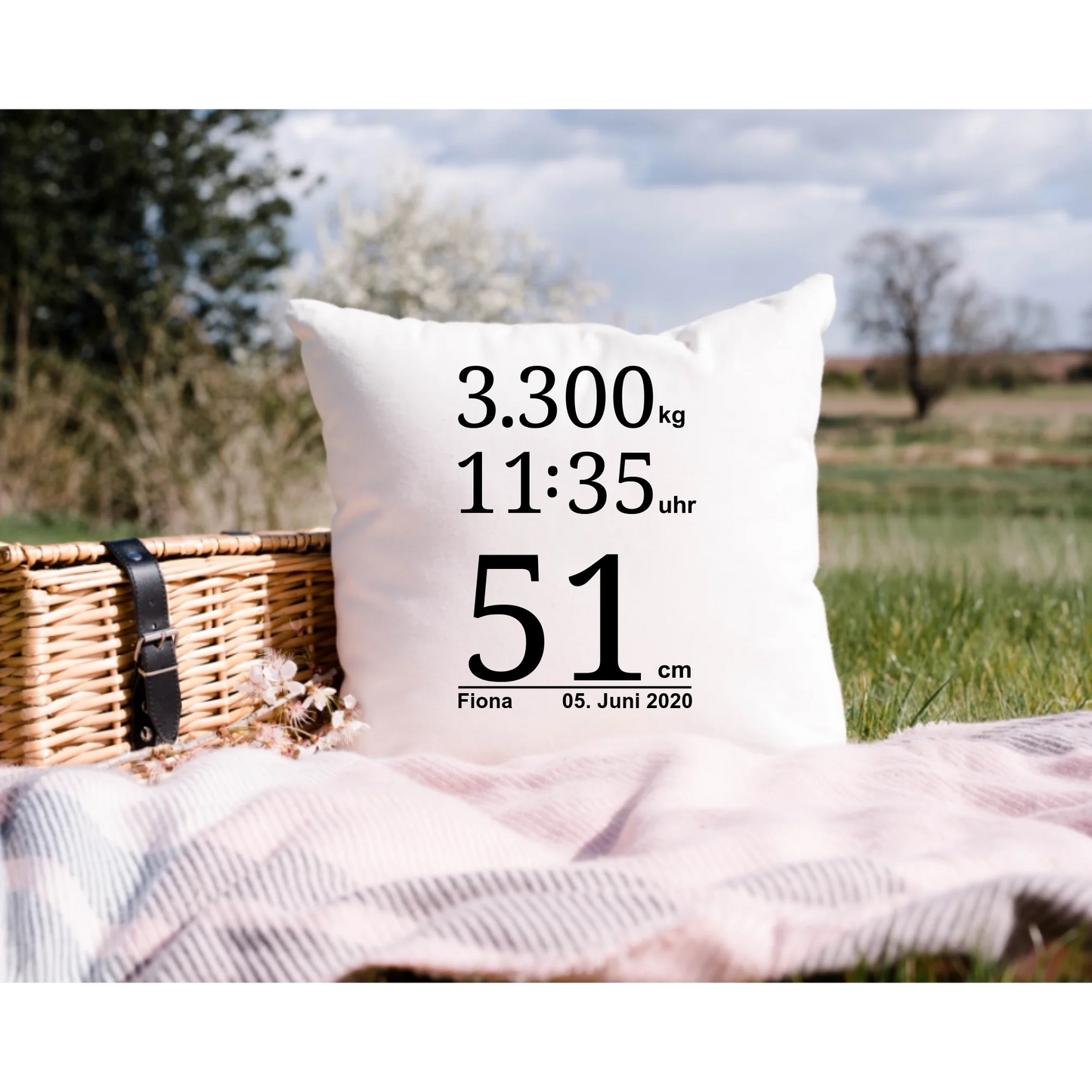 Kissen 1080 x 1080 Mockup3